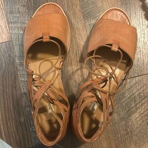 Paul Green Flats Sandals